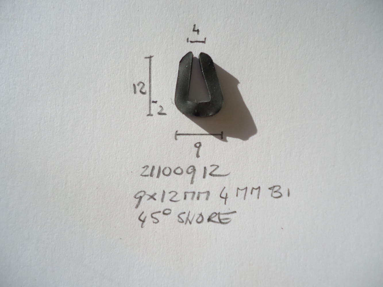 U-profiel 9x12mm 4mm bi - Dsc03317 - 21100912