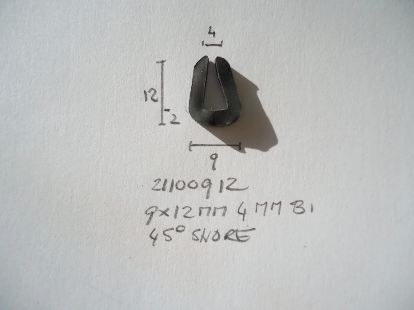 U-profiel 9x12mm 4mm bi - Dsc03317 - 21100912
