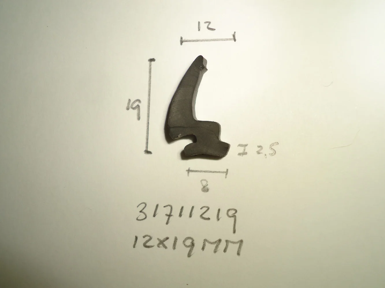 Afdichtprofiel 12x19mm - Dsc03618 - 31711219