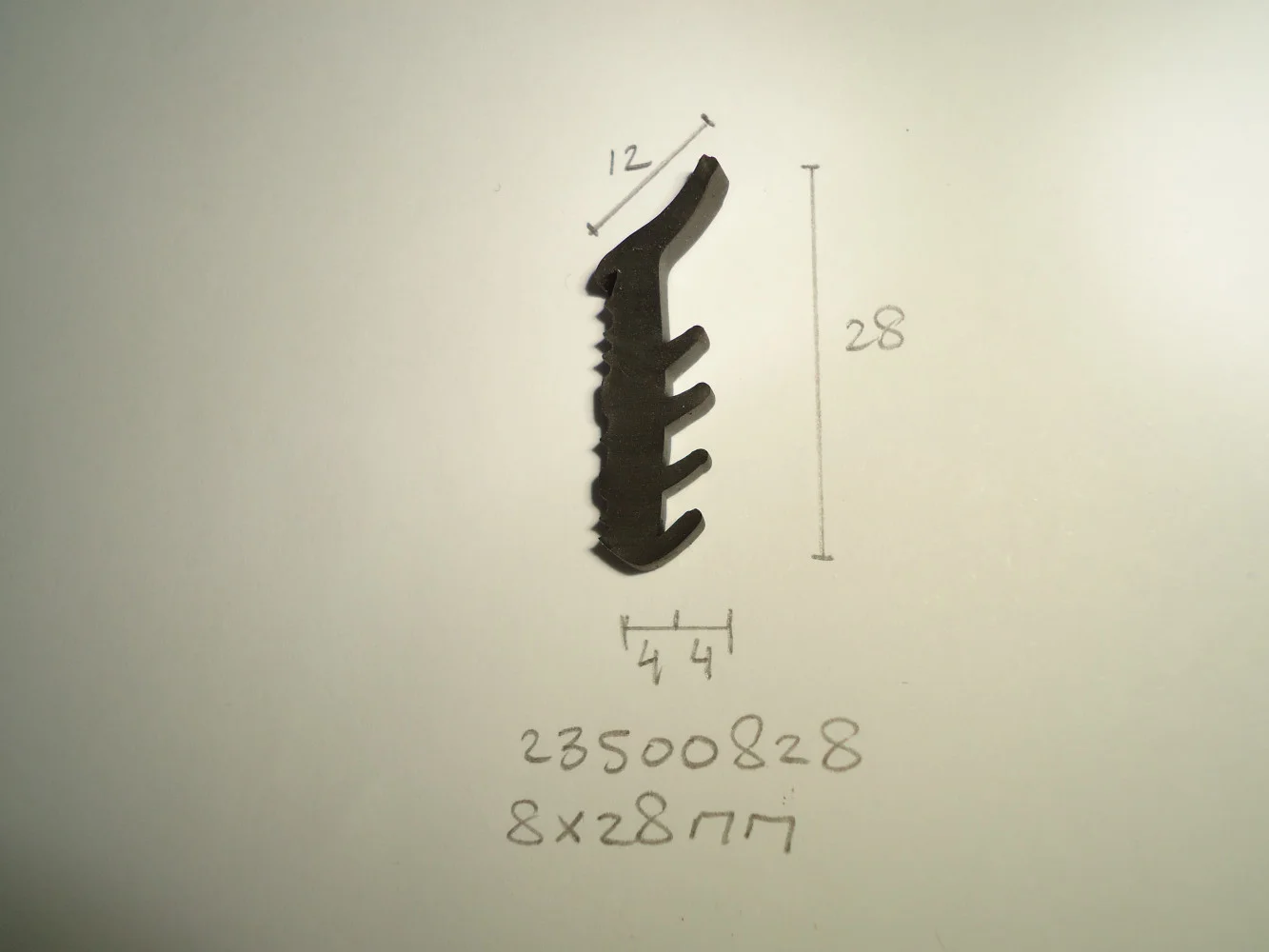Raamrubber 8x28mm - Dsc03631 - 23500828