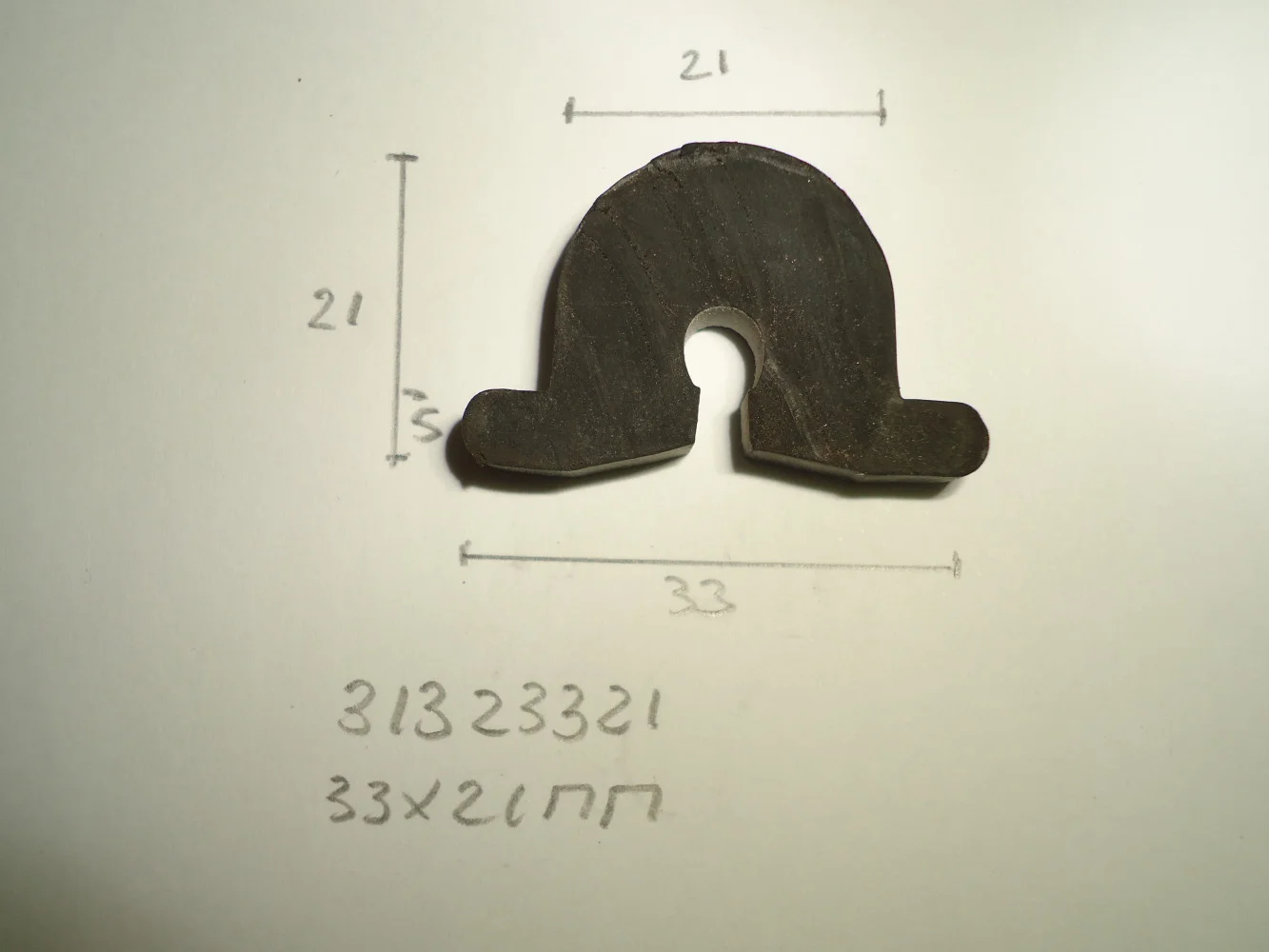 Stootrubber 33x21mm - Dsc04125 - 31323321