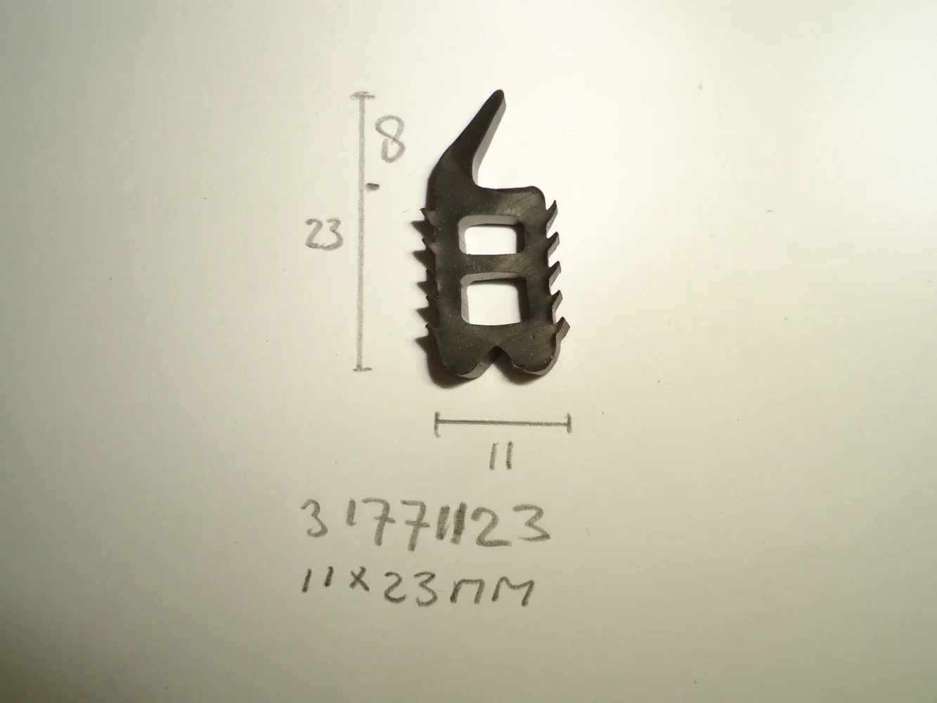 Aanslagrubber 11x23mm - Dsc04164 - 31771123