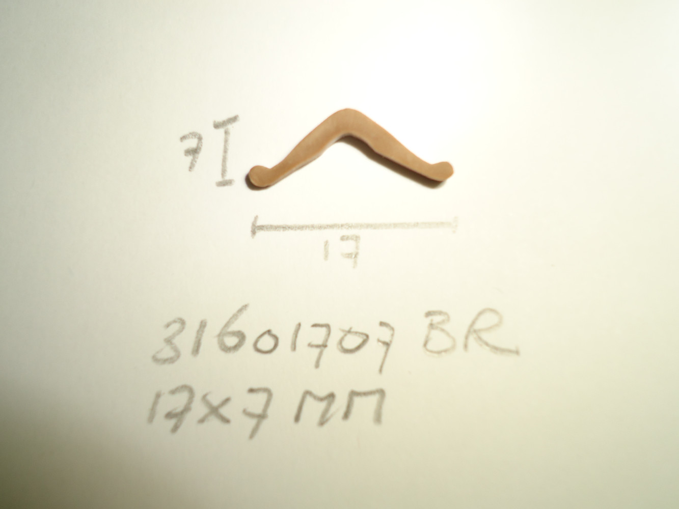 Inlegbies 17x7mm bruin - Dsc04172 - 31601707BR