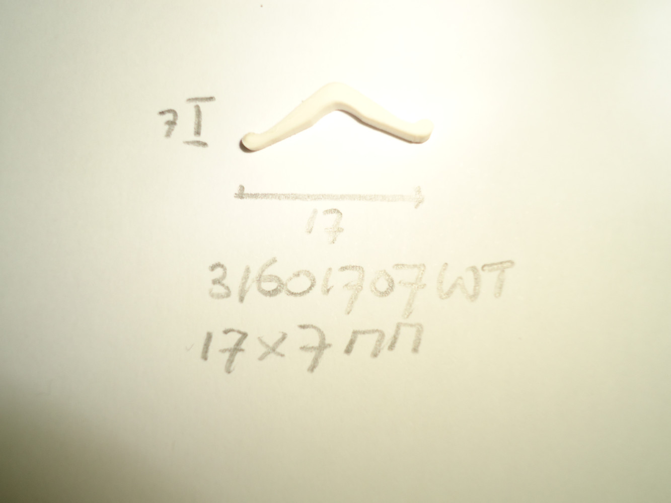 Inlegbies 17x7mm cr&egrave;mewit - Dsc04175 - 31601707WT