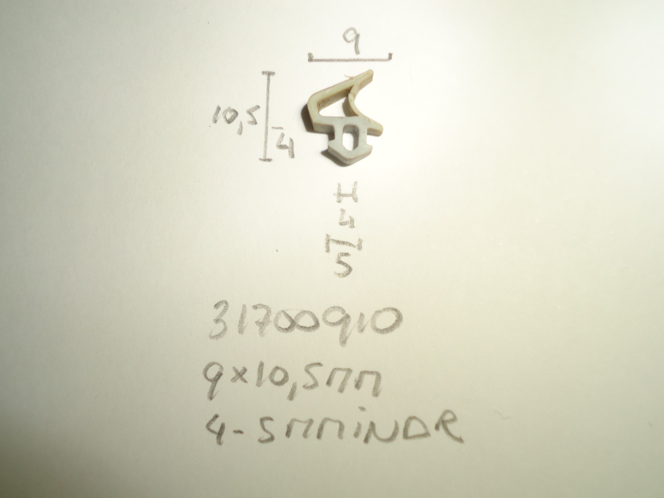 Kozijnprofiel 9x10,5mm 4-5mm indruk - Dsc04212 - 31700910