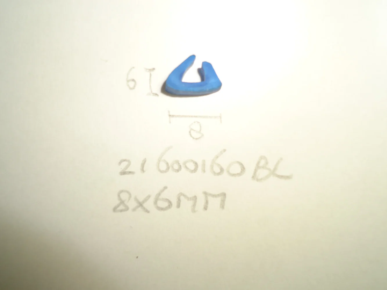 Onderlegbies 8x6mm blauw - Dsc04618 - 21600160BL