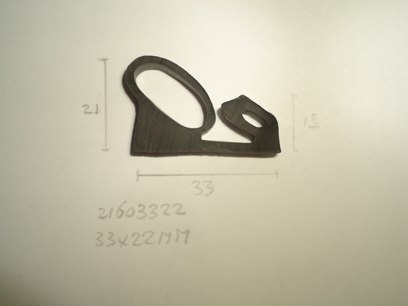 Raamrubber hardtop 33x21mm - Dsc04632 - 21603321