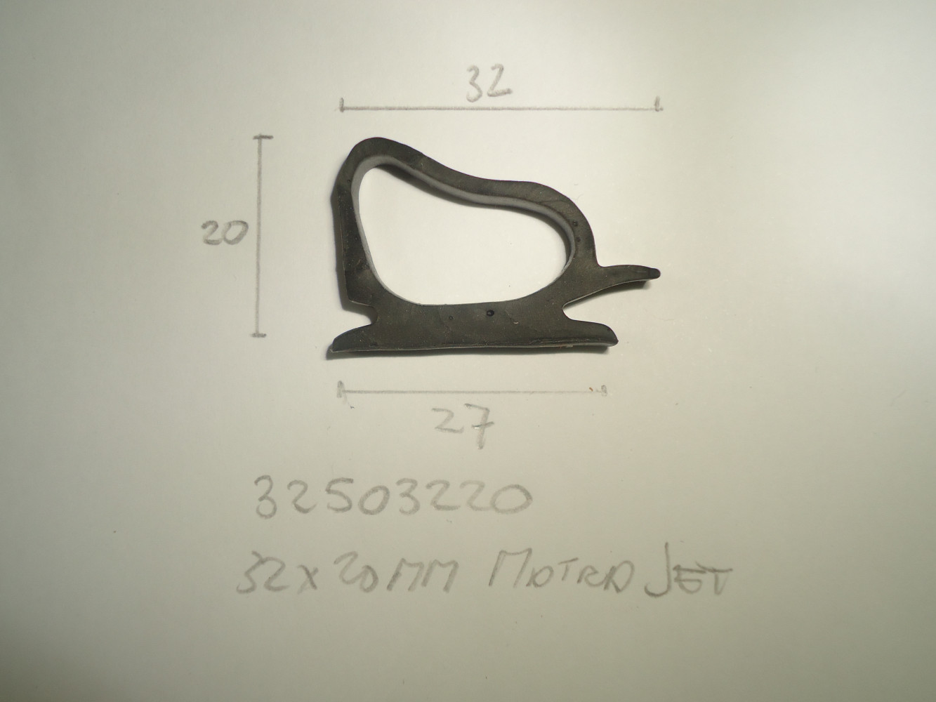 Raamrubber 32x20mm Matra Djet - Dsc04717 - 32503220