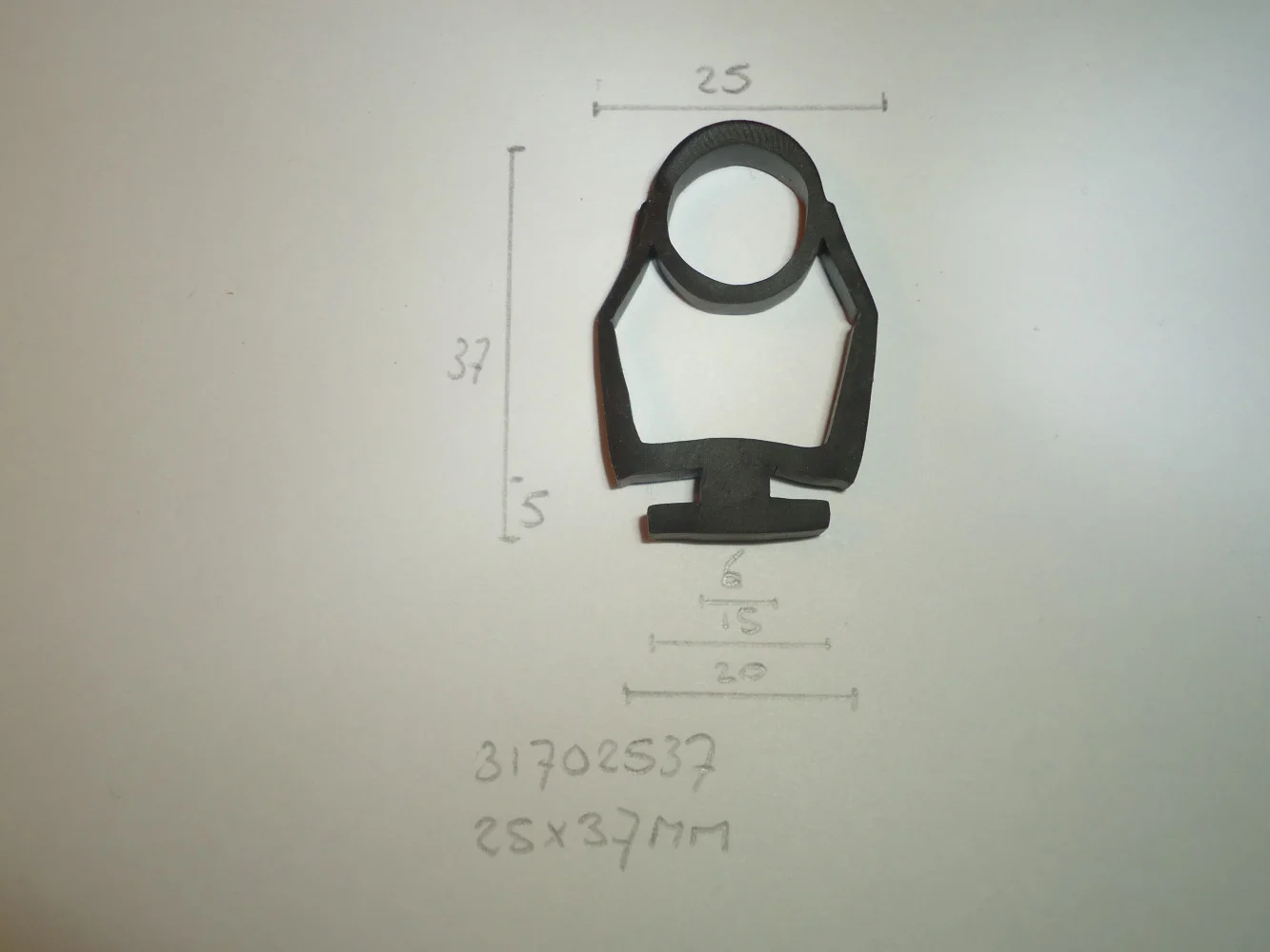 Overhead deurrubber 25x37mm - Dsc05183 - 31702537