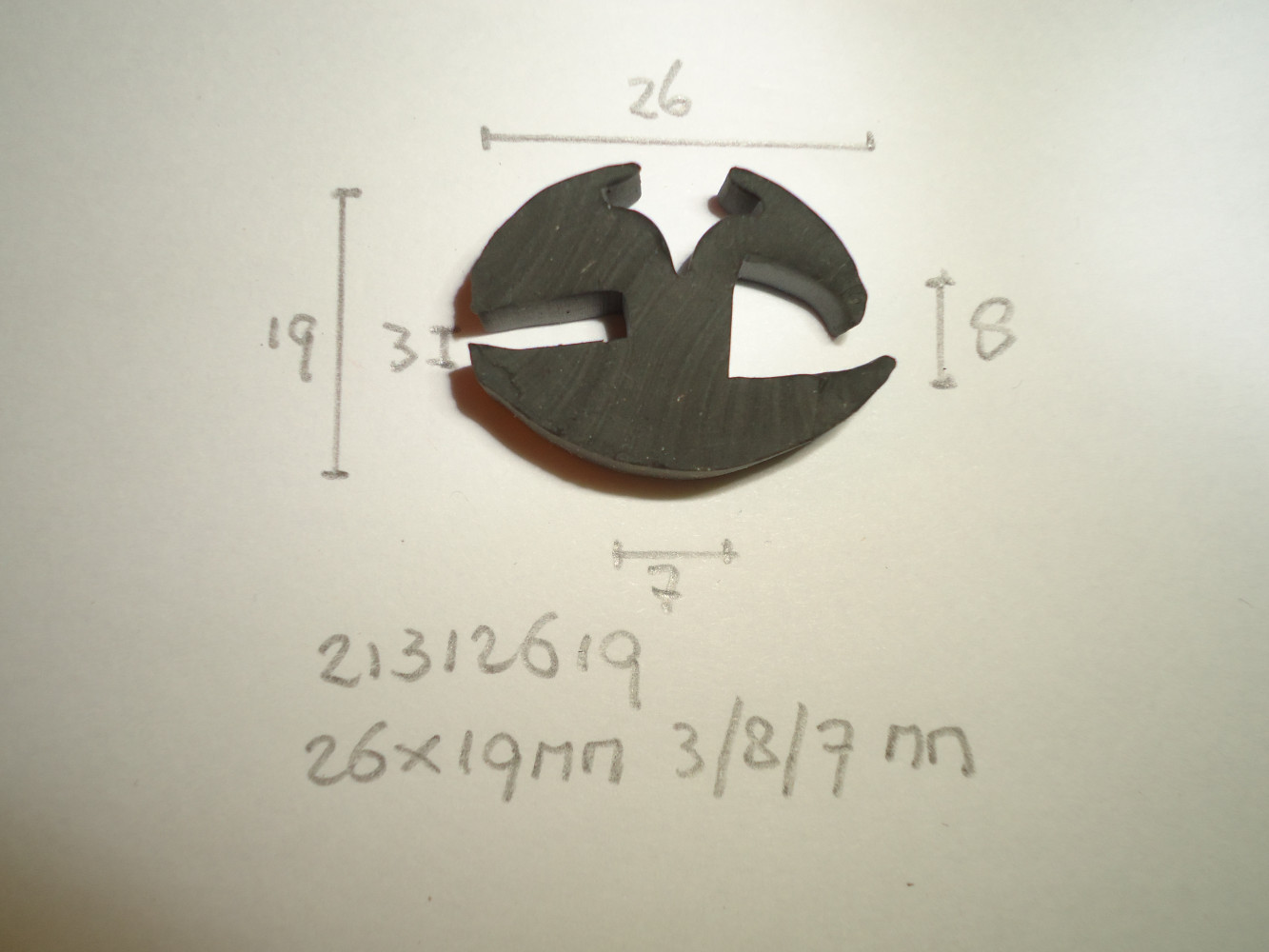 Raamrubber 26x19mm 3/8/7mm - Dsc05272 - 21312619