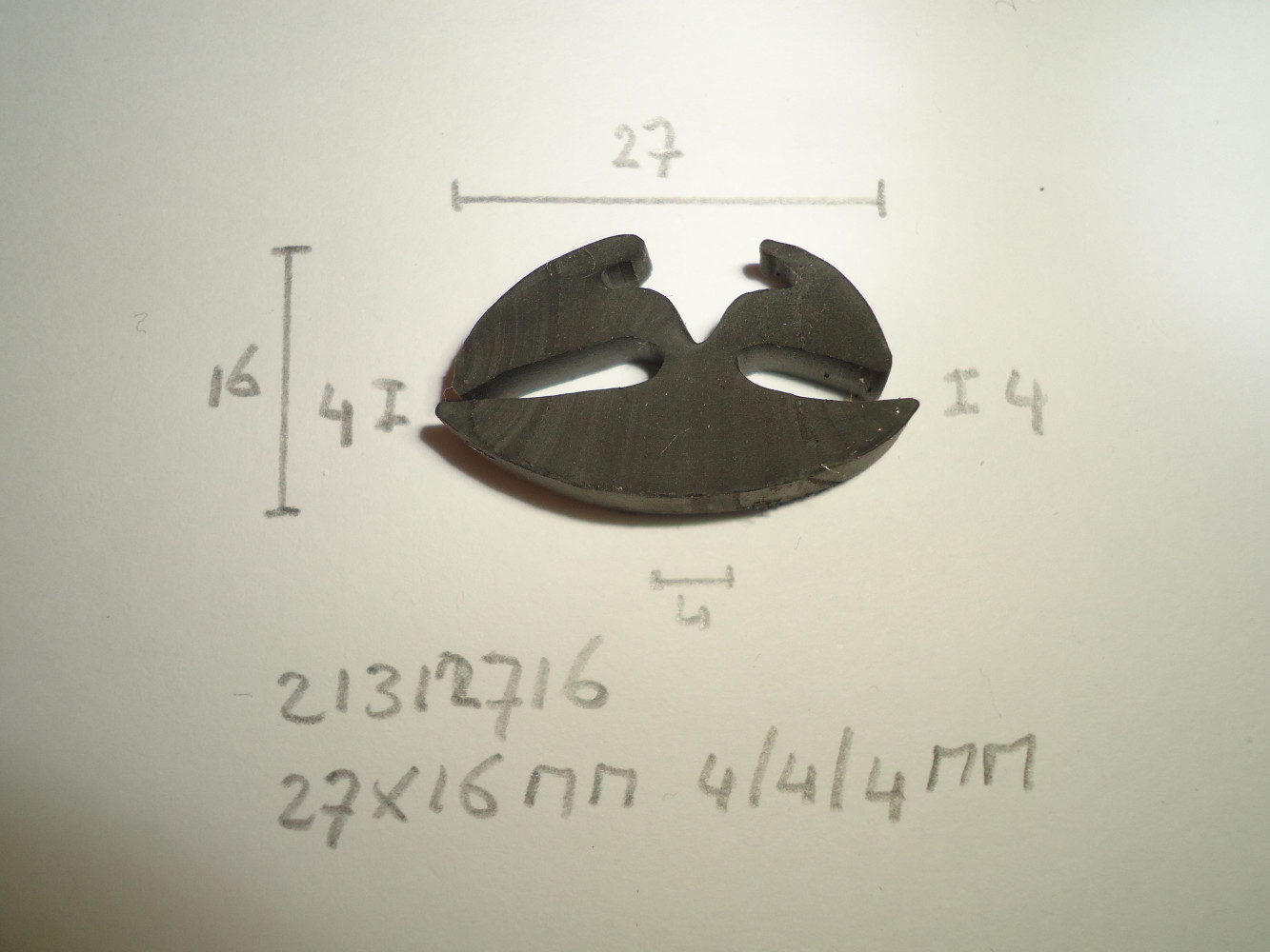 Raamrubber 27x16mm 4/4/4/mm - Dsc05304 - 21312716