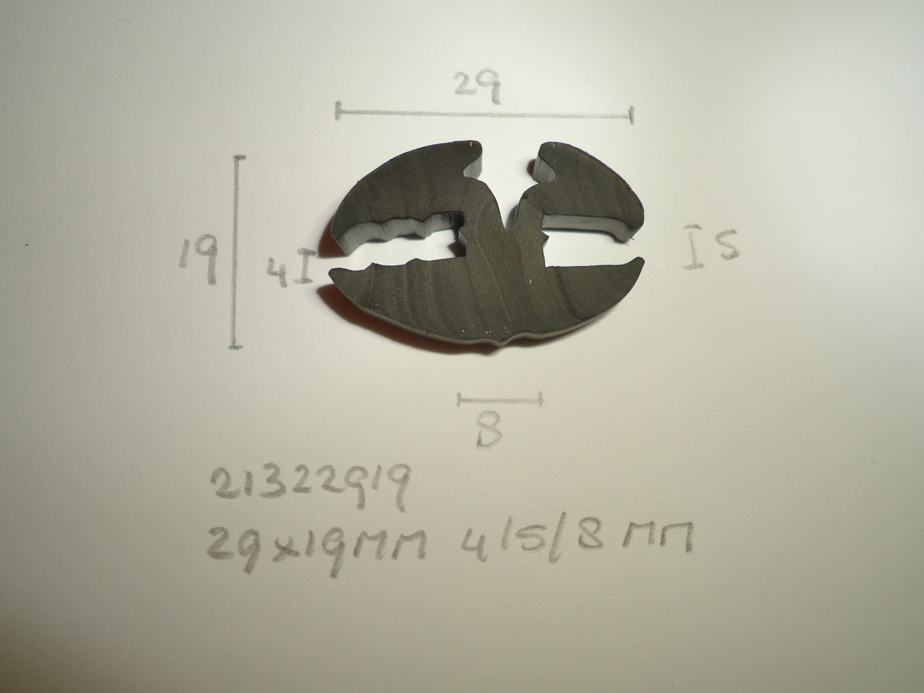 Raamrubber 29x19mm 4/5/8mm - Dsc05317 - 21322919
