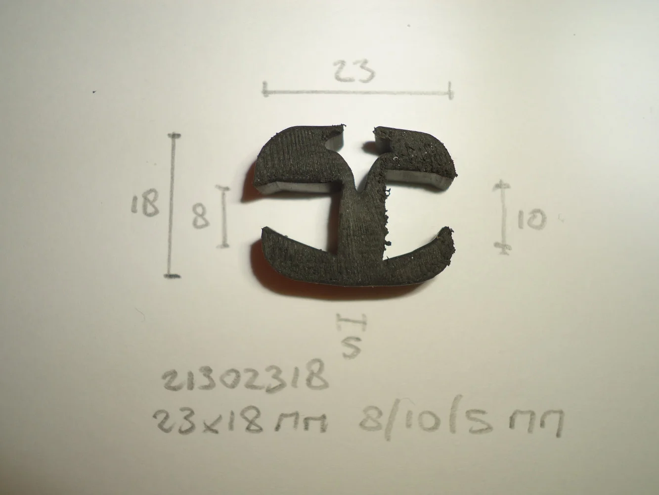Raamrubber 23x18mm 8/10/5mm - Dsc05329 - 21302318