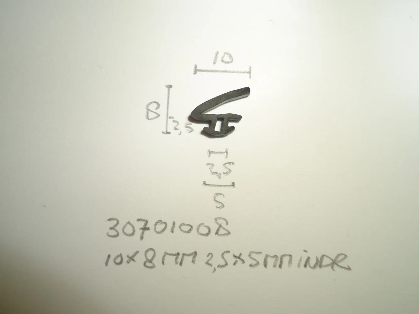 Kozijnprofiel 10x8mm 2.5- 5mm indr - Dsc05488 - 30701008