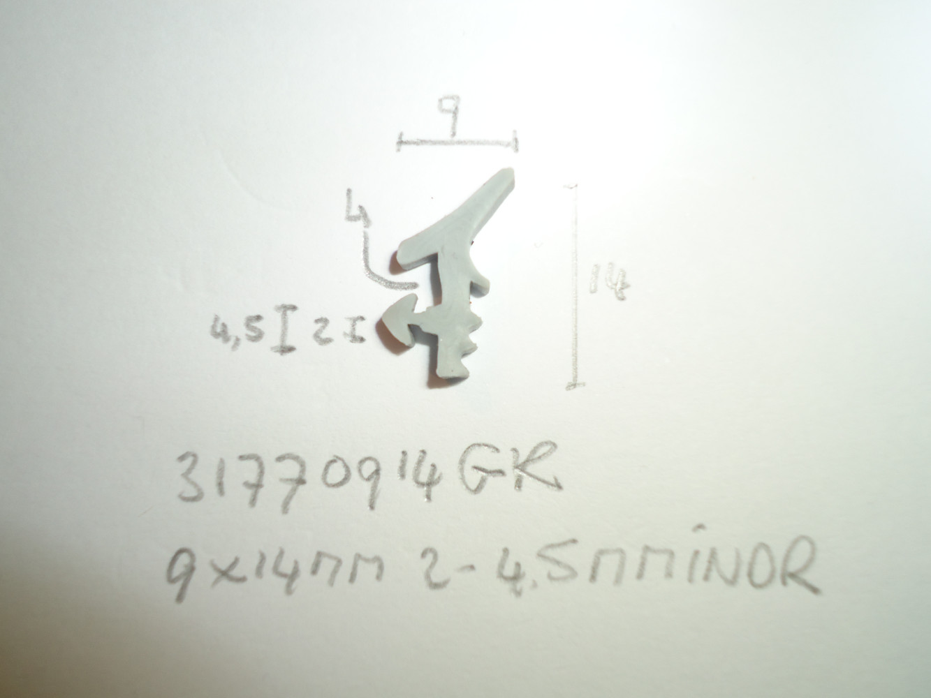 Kozijnprofiel 9x14mm 2-4.5mm indr - Dsc05588 - 31779014GR