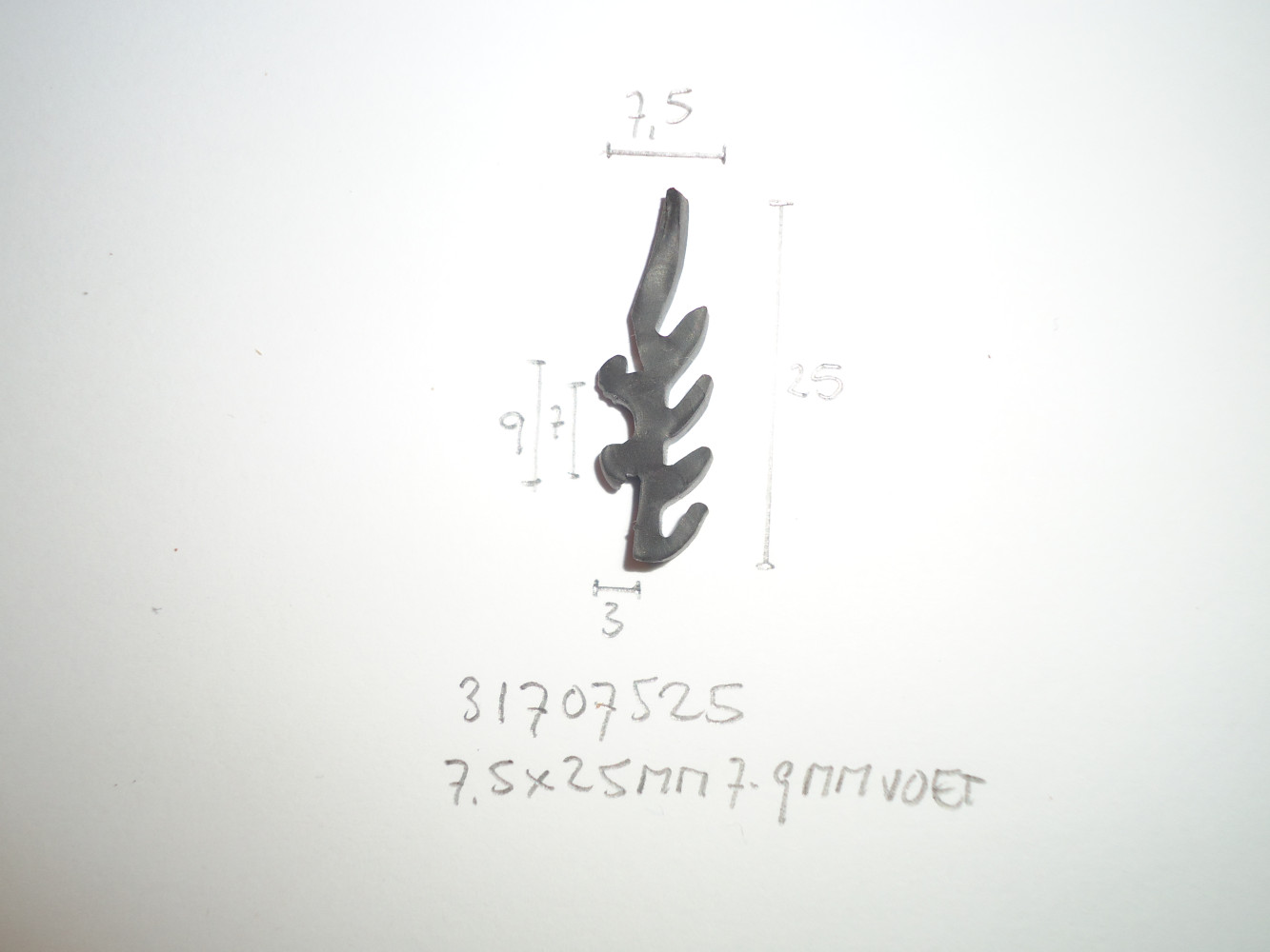 Kozijnprofiel 7.5x25mm voet 7- 9mm - Dsc05725 - 31707525
