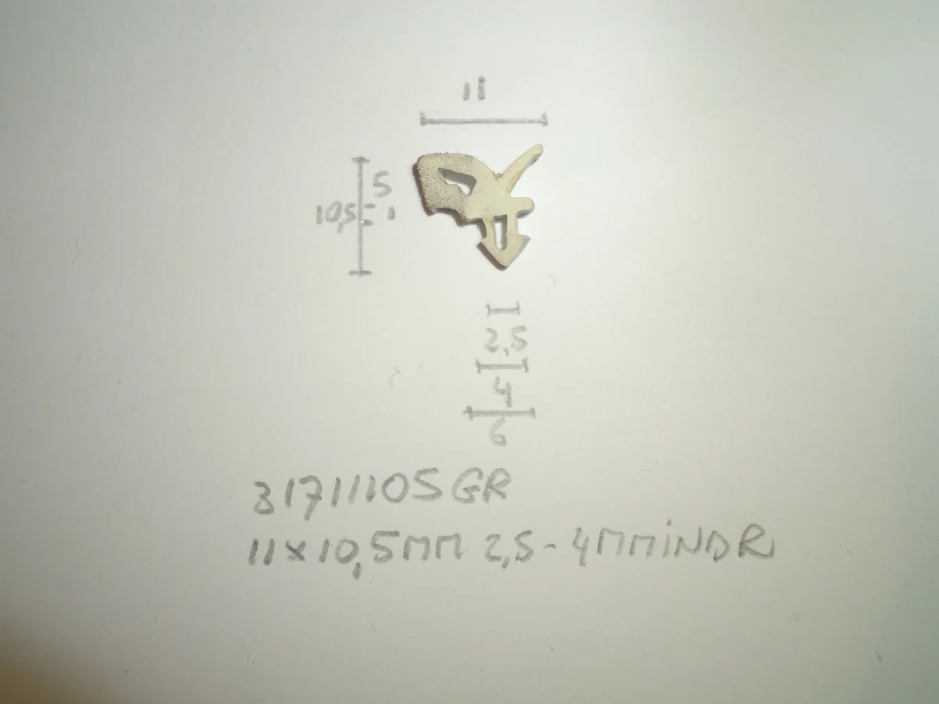 Kozijnprofiel 11x10.5mm 2.5- 4mm indr - Dsc05781 - 31711105GR
