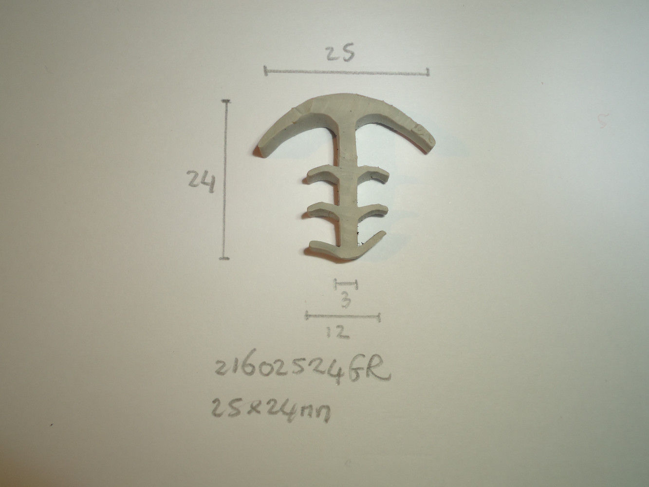 Dilatatieprofiel 25x24mm - Dsc05820 - 21602524GR