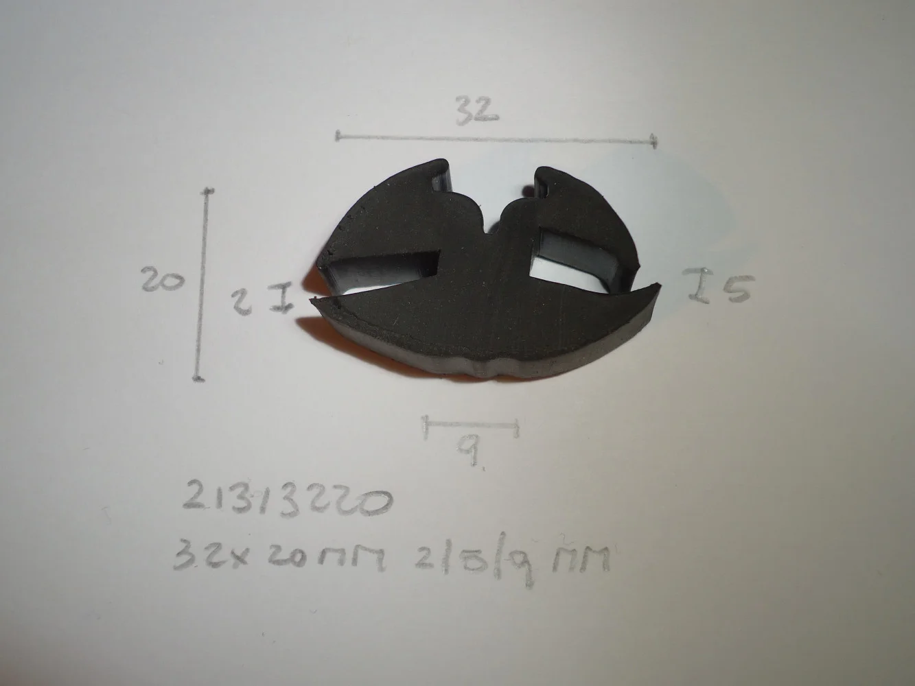 Raamrubber 32x20mm 2/5/9mm - Dsc05942 - 21313220
