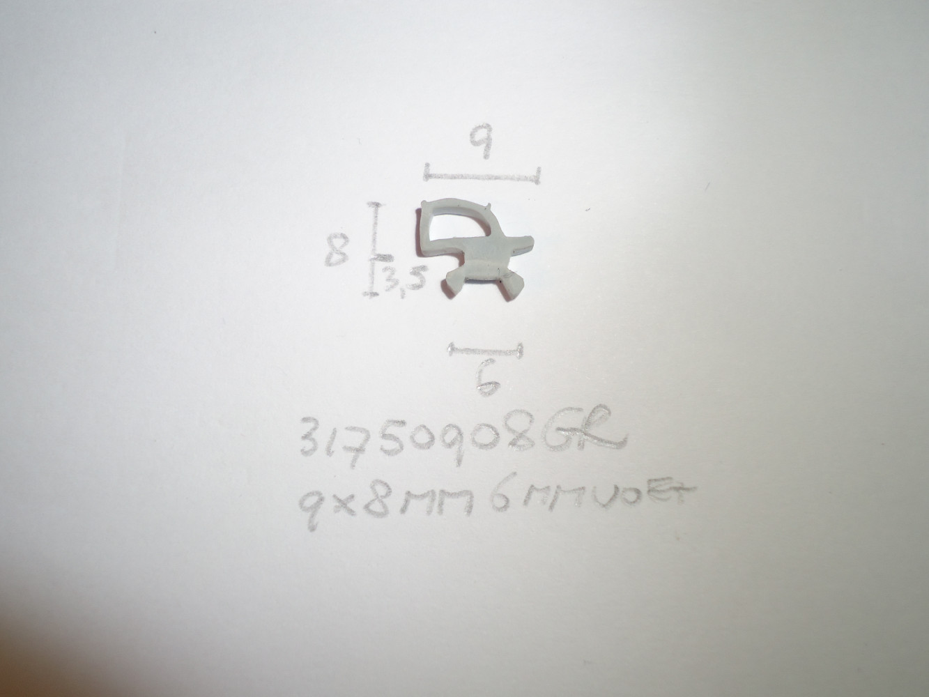 Kozijnprofiel 9x8mm 6mm voet - Dsc05944 - 31750908GR