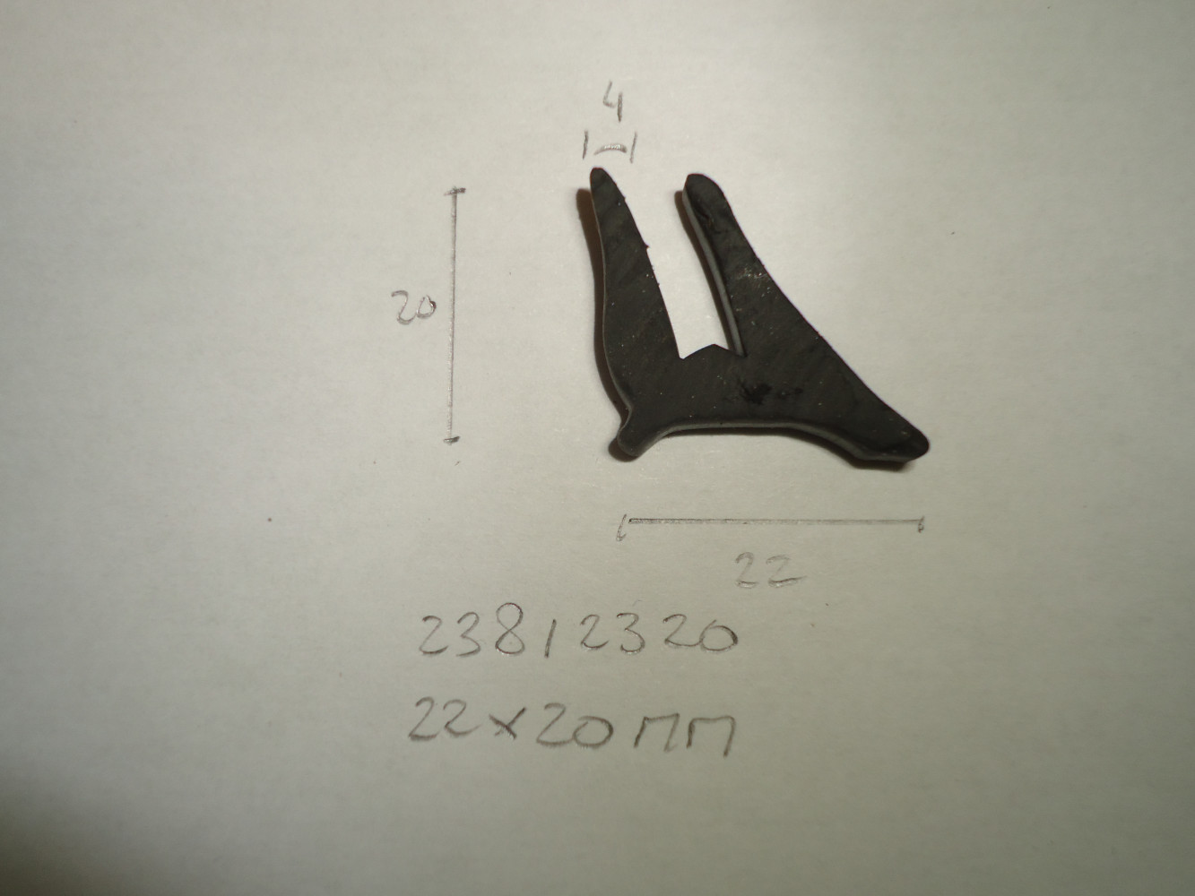 Raamrubber 22x20mm ruit 4mm - Dsc06085 - 23812320