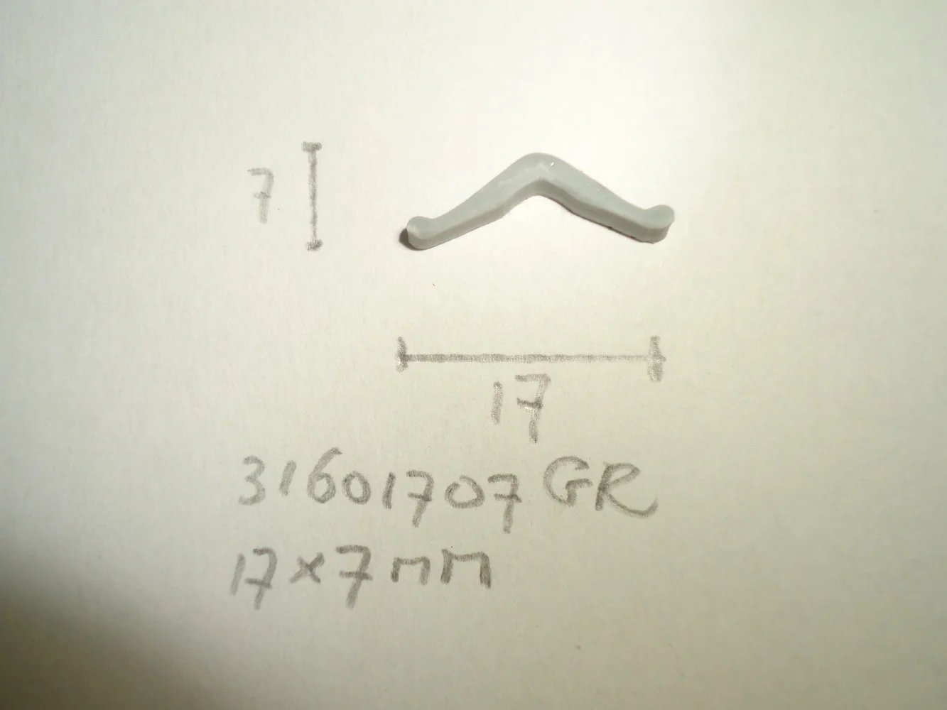 Inlegbies 17x7mm grijs - Dsc06348 - 31601707GR