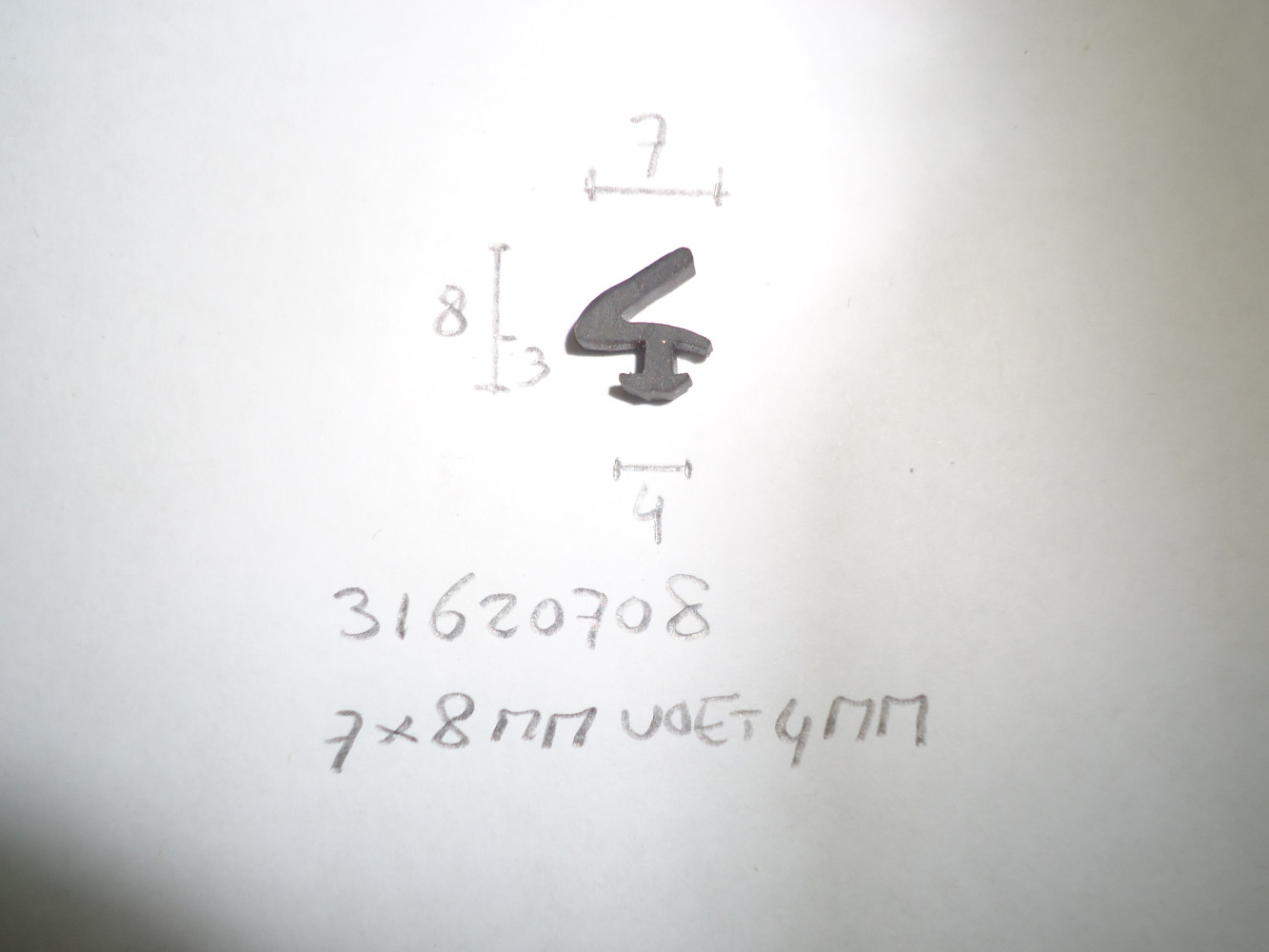 Kozijnprofiel 7x8mm voet 4mm - Dsc06880 - 31620708