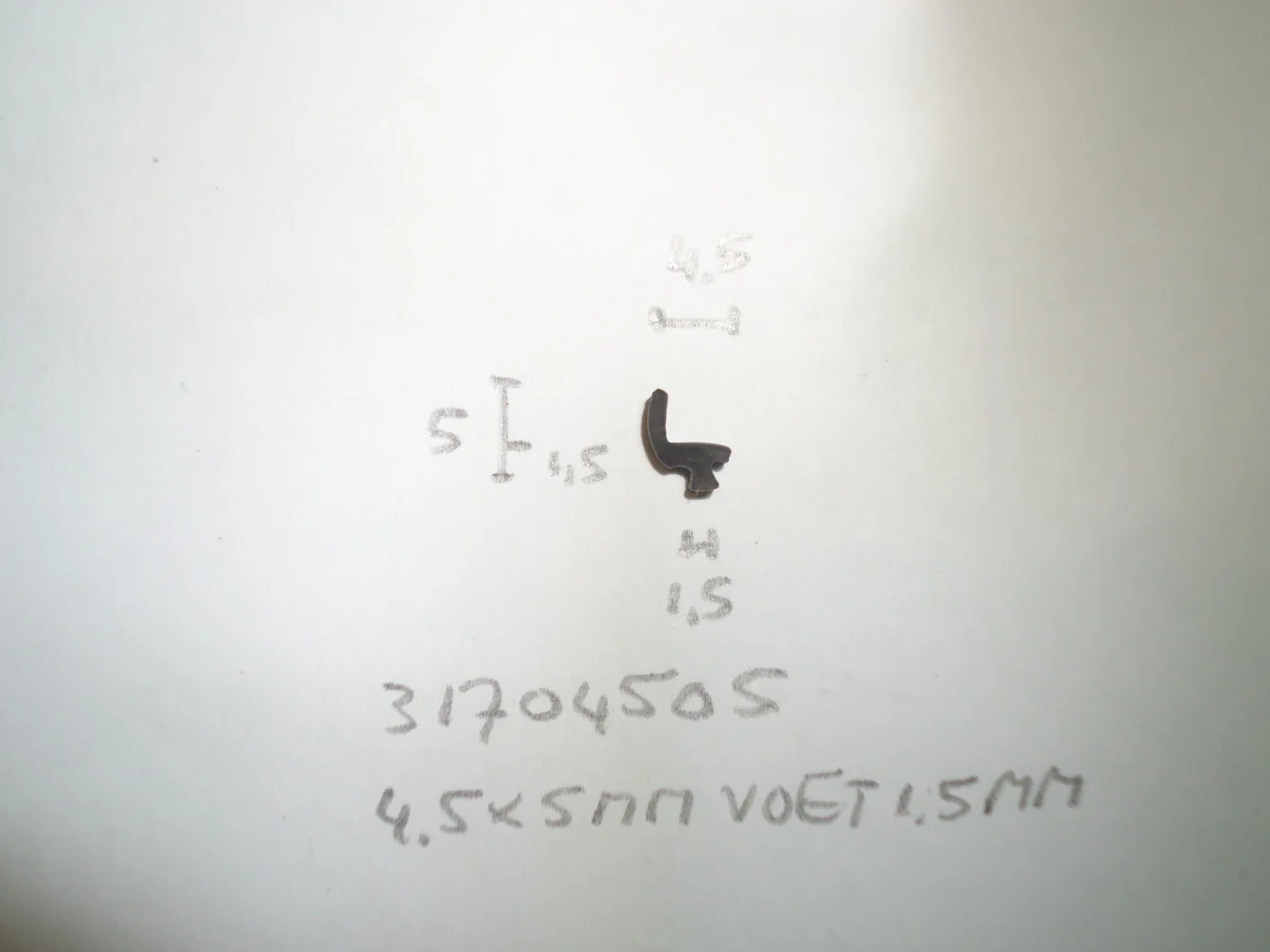 Kozijnprofiel 4.5x5mm voet 1.5mm - Dsc06973 - 31704505