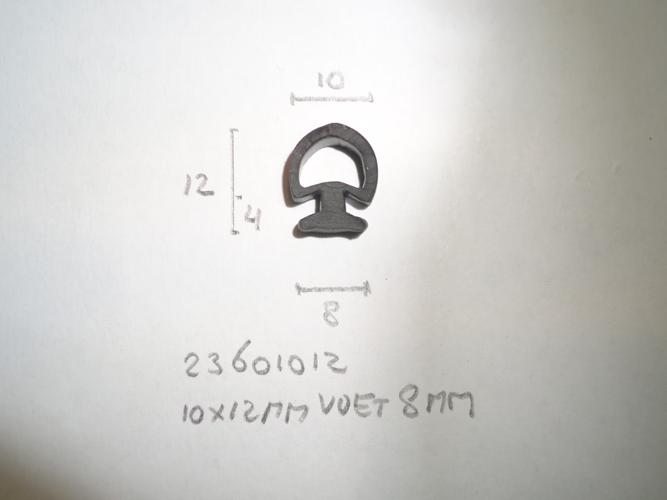 Raamrubber 10x12mm voet 8mm - Dsc07146 - 23601012