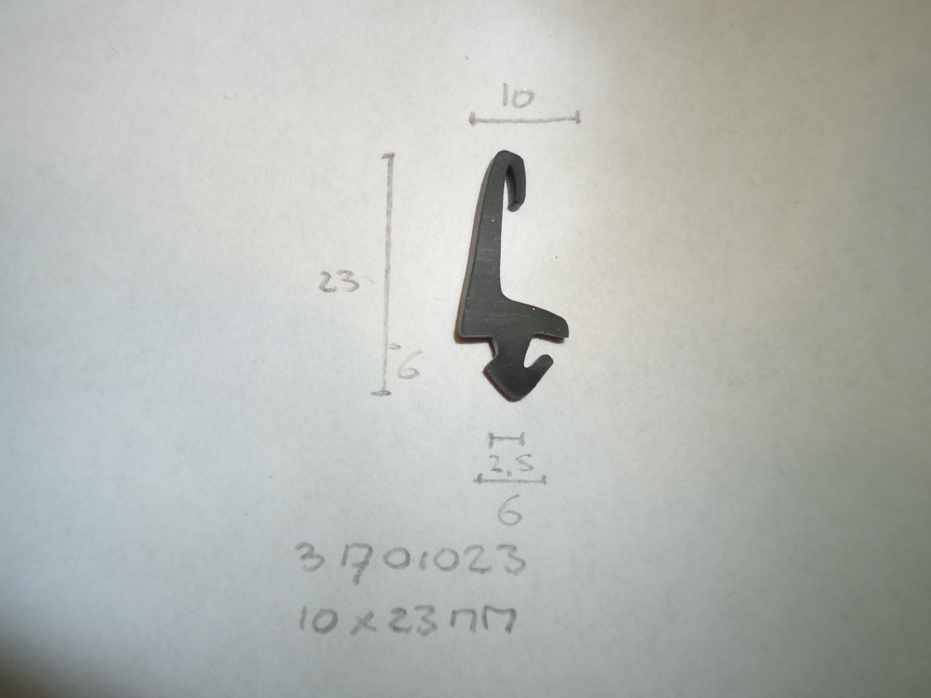 Kozijnprofiel 10x23mm voet 6mm - Dsc07357 - 31701023