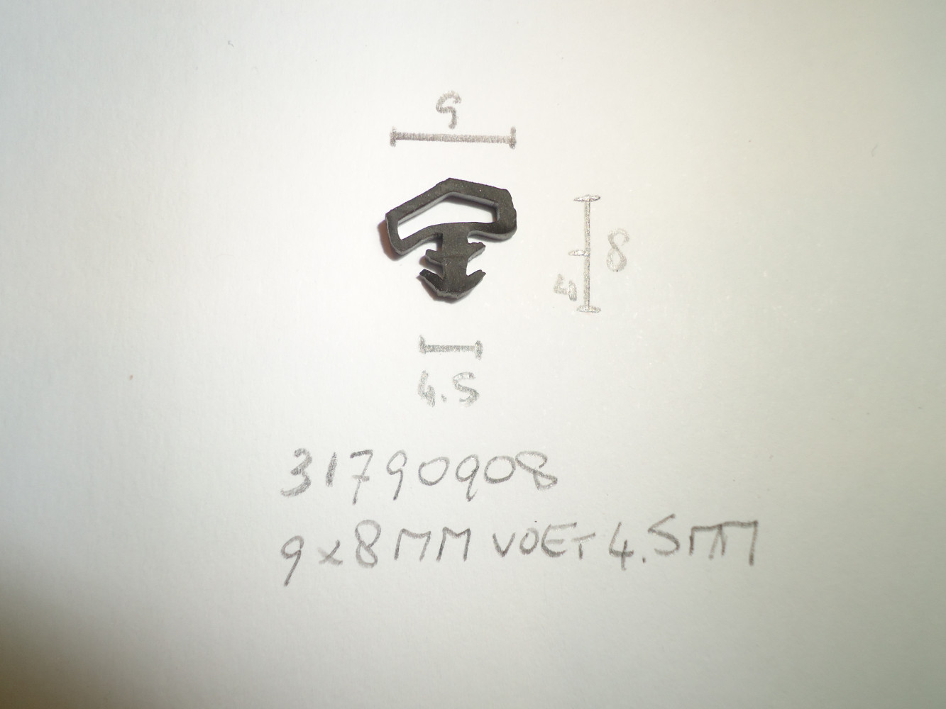 Kozijnprofiel 9x8mm voet 4.5mm - Dsc07411 - 31790908