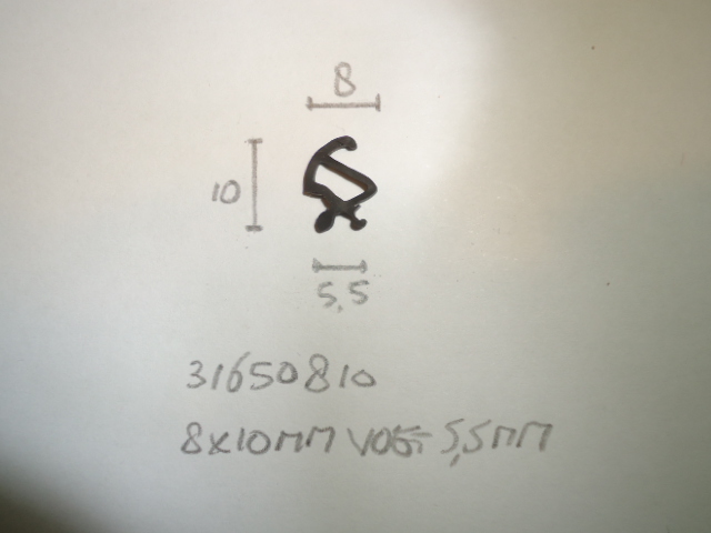 Kozijnrubber 8x10mm voet 5.5mm - Dsc08094 - 31650810