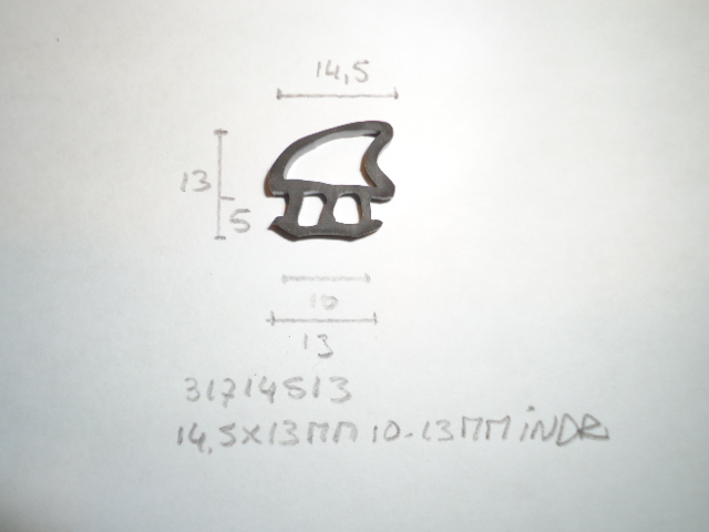 Kozijnrubber 14.5x13mm 10- 13mm indr - Dsc08562 - 31714513