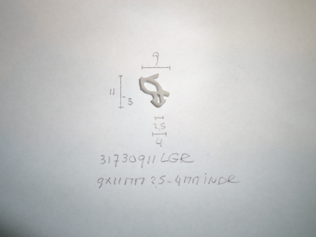 Kozijnrubber 9x11mm 2.5- 4mm indr - Dsc08726 1 - 31730911LGR