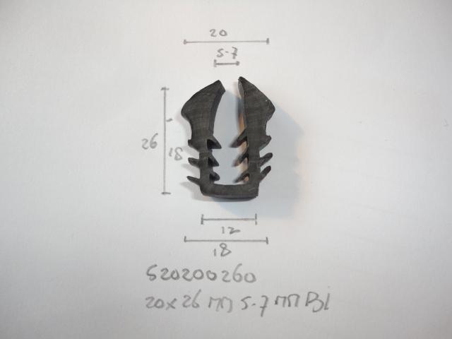 U-profiel 20x26mm veertjes Chapparal 27 - Dsc09013 - 520200260